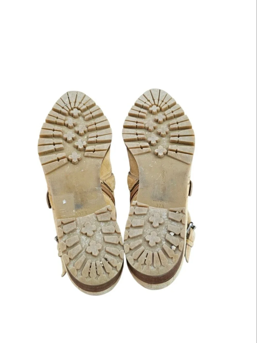 Tabitha Simmons suede chukka